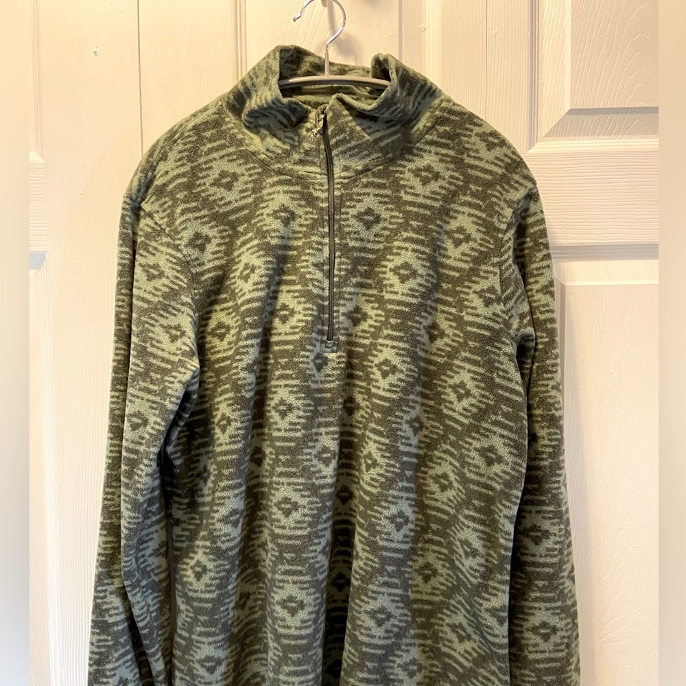 Women’s Avalanche 1/4 zip fleece EUC Medium & Hunter green SZ Xl